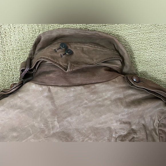 Sisii Brown Double-Breasted Leather Trench Coat - Picture 7 of 16